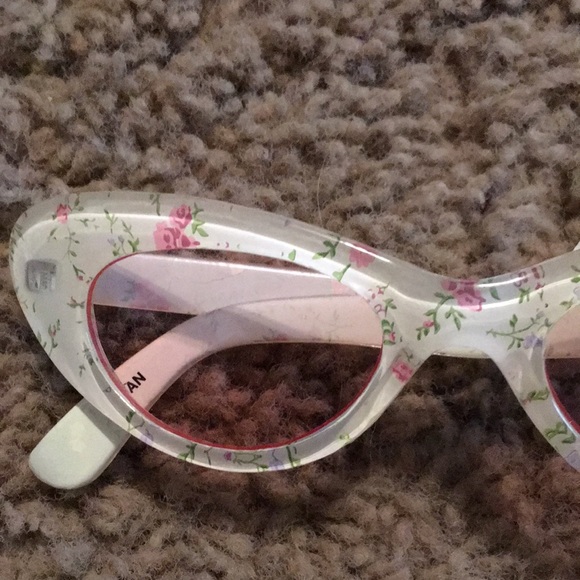 NWTs Vintage Gymboree Spring Blossoms sunglasses - Picture 3 of 7